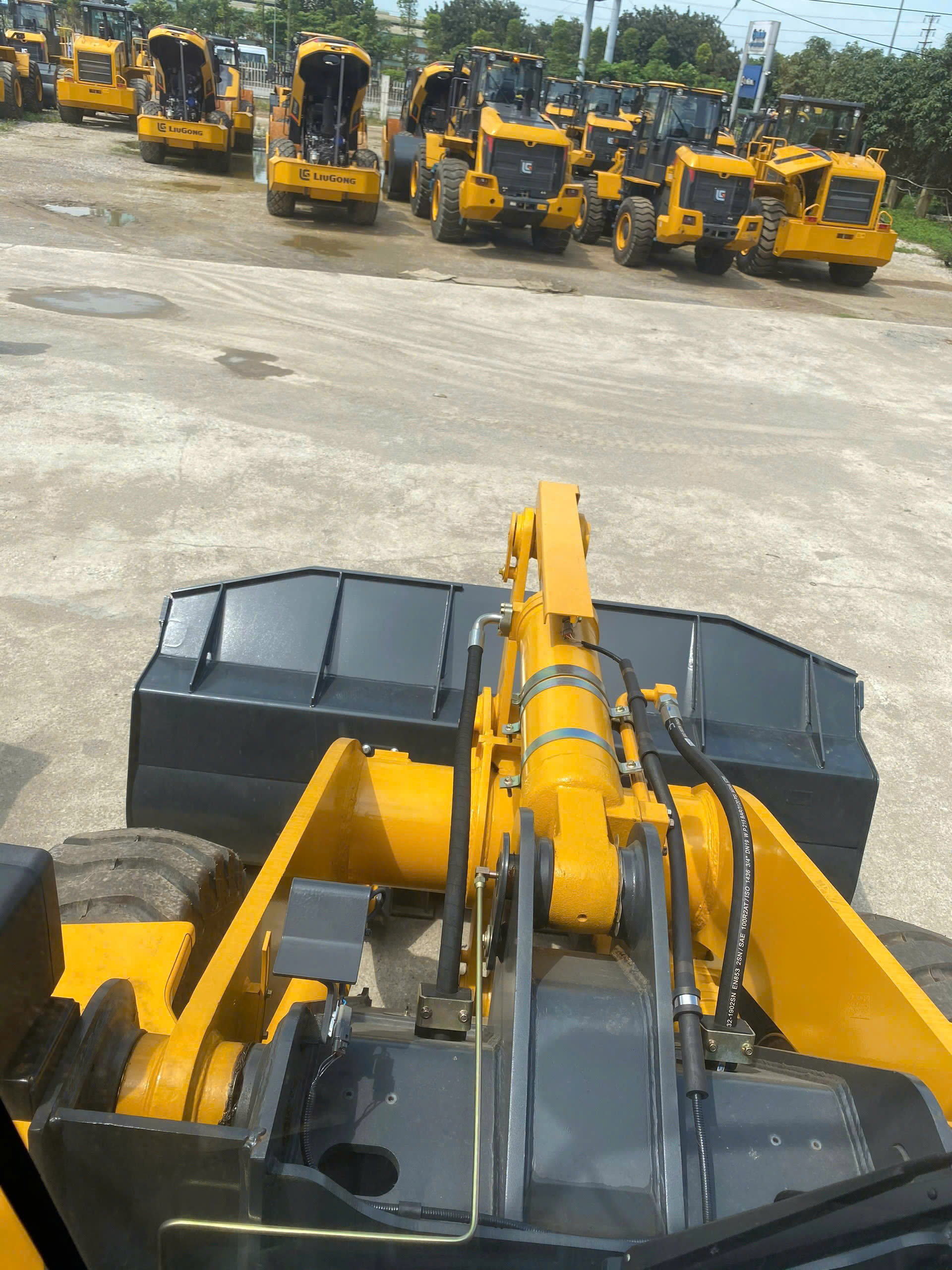 kiểm định xe xúc lật